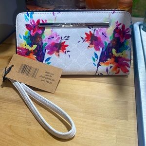 NWT Steve Madden summer wristlet